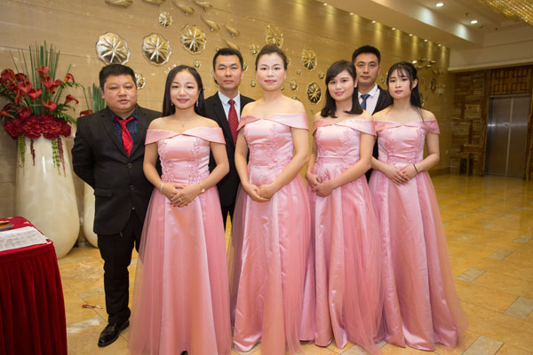 廣州金筷子餐飲公司2017年會(huì )暨迎春晚會(huì )